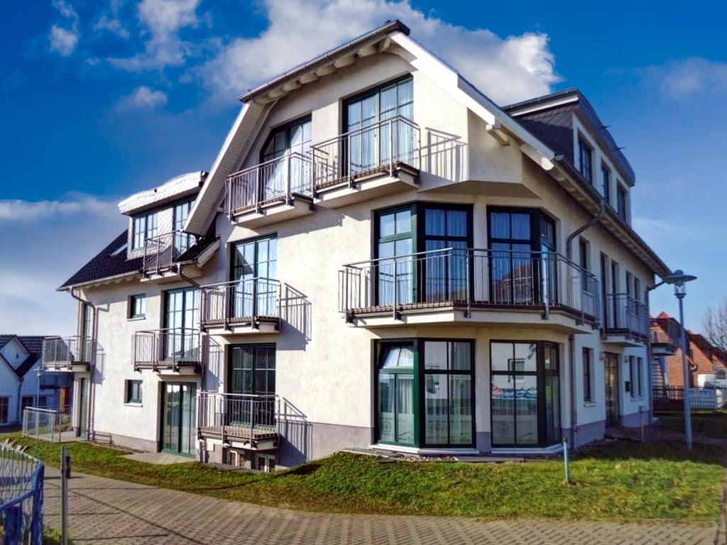 Haus Weida Hotell Breege Eksteriør bilde