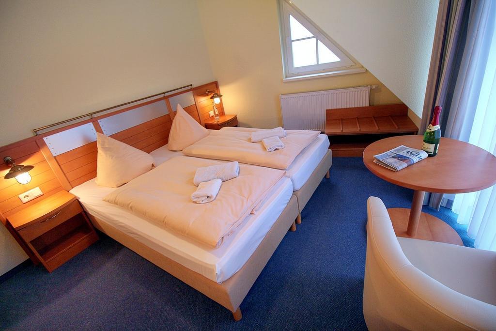 Haus Weida Hotell Breege Rom bilde
