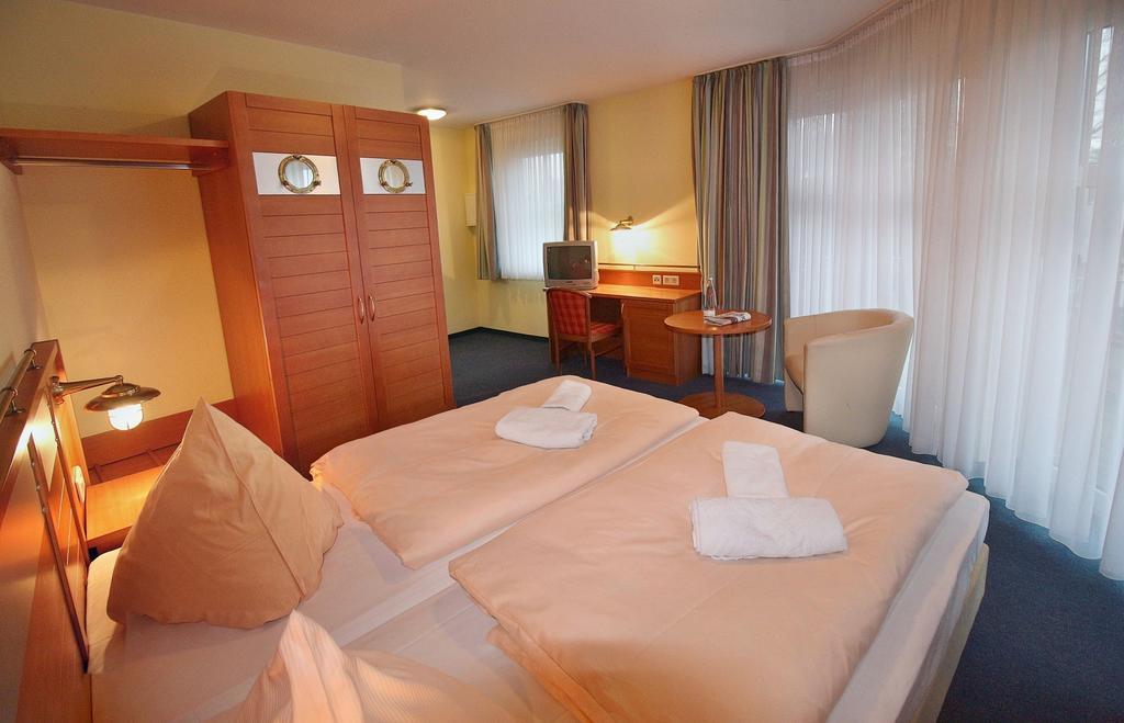 Haus Weida Hotell Breege Rom bilde