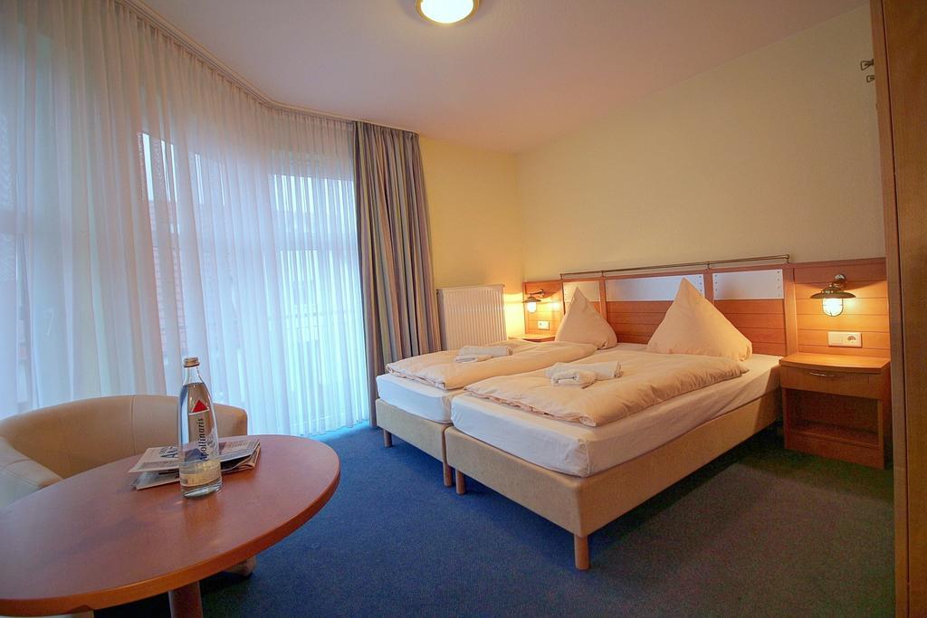 Haus Weida Hotell Breege Rom bilde